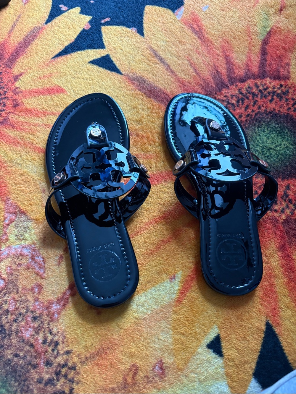 Tory Burch Black Patent Logo Cutout Thong Sandals